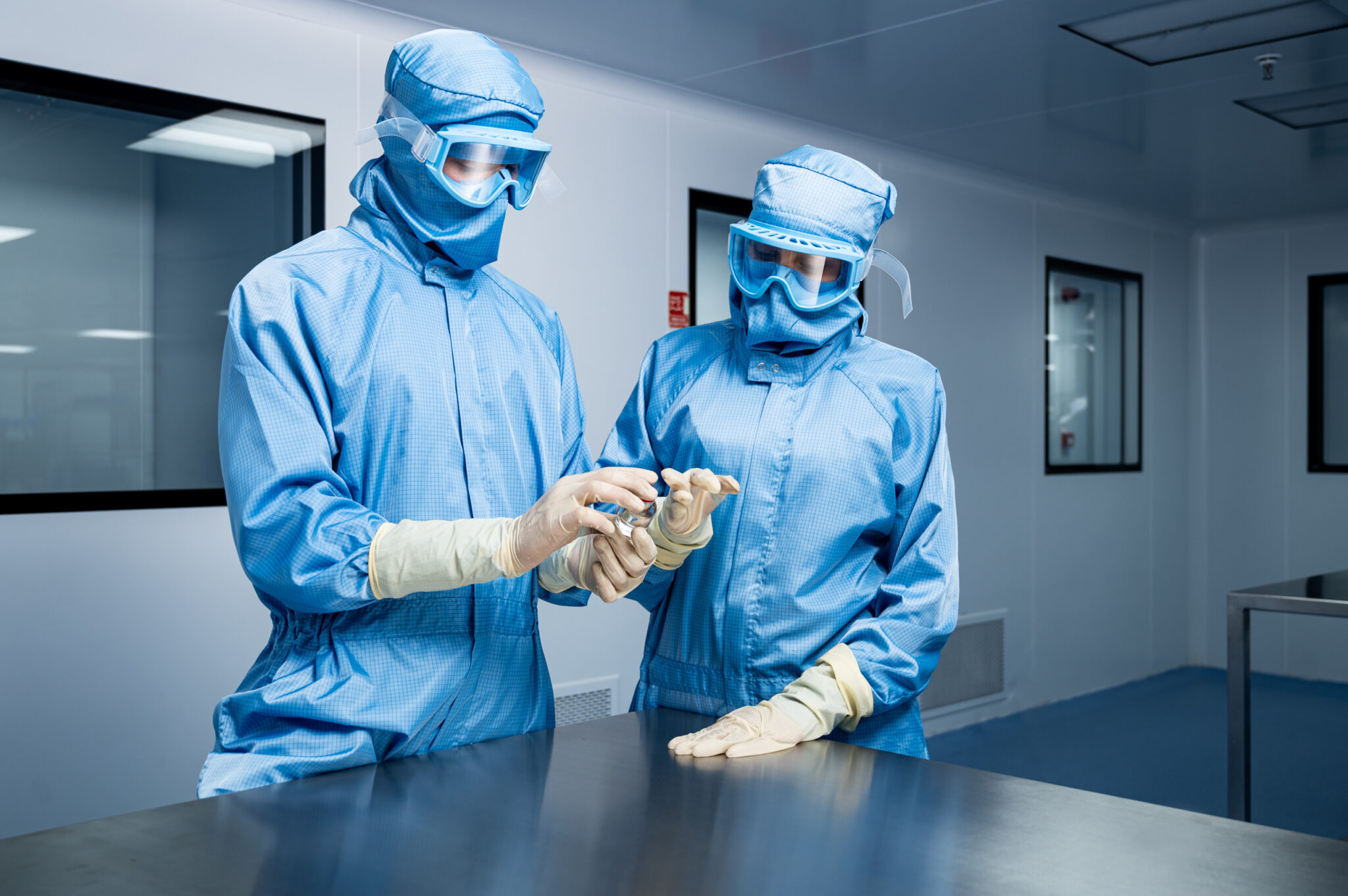Cleanroom garments Cleanroom garments standards