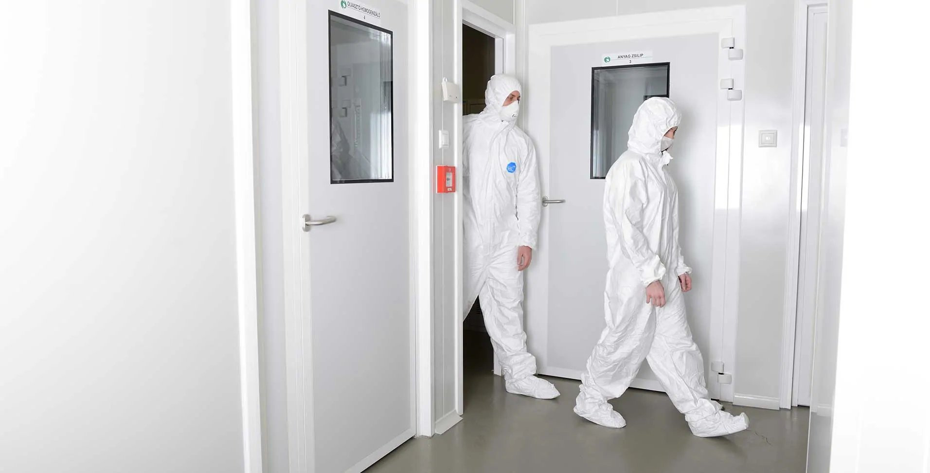 The Ultimate Guide To Proper Gowning In a Clean Room - Kleanlabs